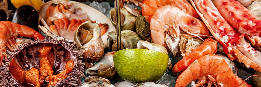 Mariscada, chuletón de carne y spa en Cantabria