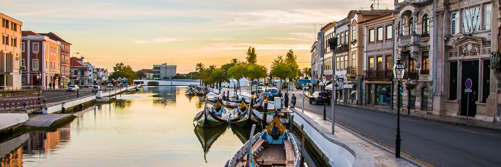 Alójate cerca de Aveiro con paseo en barco